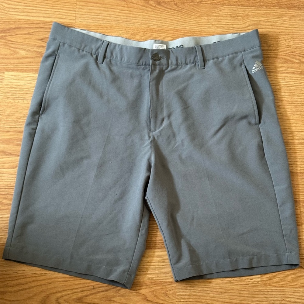 Adidas Ultimate 365 Three Stripes Golf Shorts 10 inch